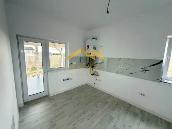 Casă 3 camere Bucovat (Remetea Mare) - poza 4