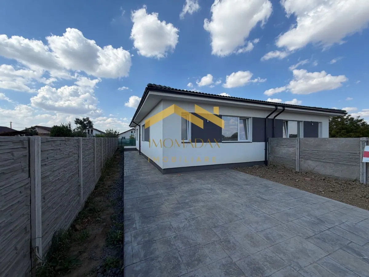Casă 3 camere Bucovat (Remetea Mare) - poza 1