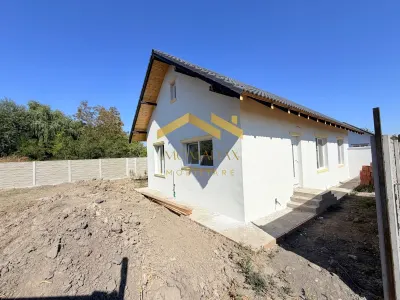 Casă 3 camere Sânmihaiu Român - poza 6