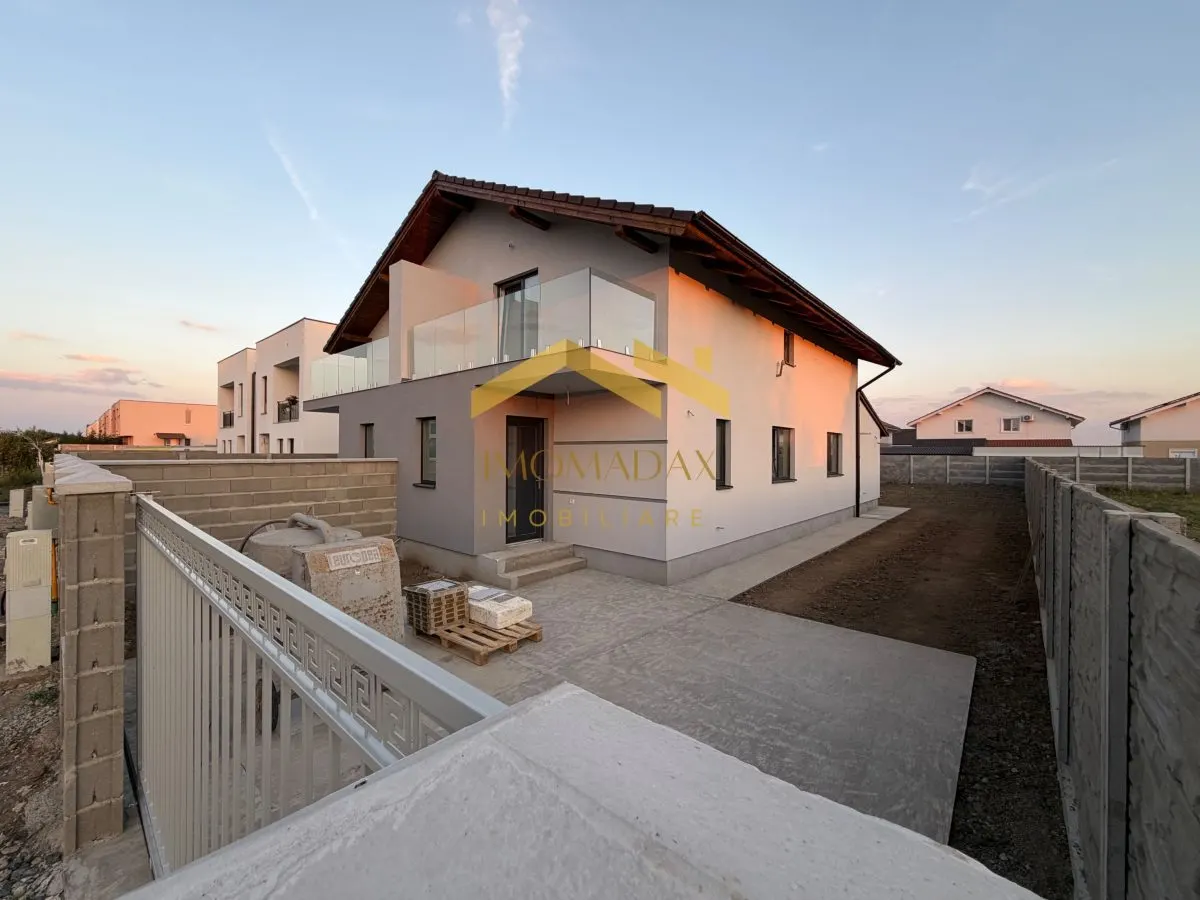Casă 4 camere Bucovat (Remetea Mare) - poza 1