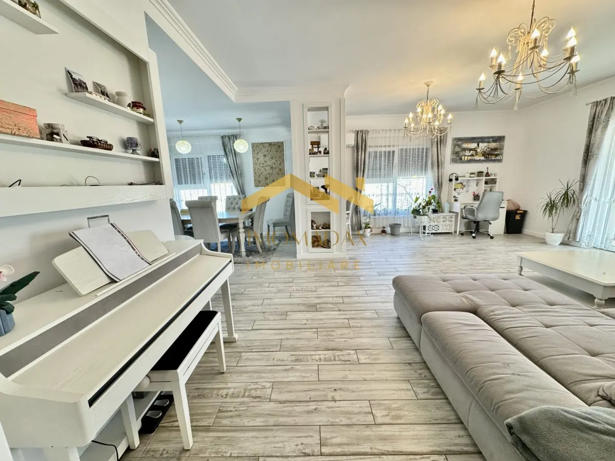 Casă 4 camere Sânmihaiu Român - poza 1