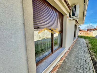 Casă 4 camere Sânmihaiu Român - poza 30