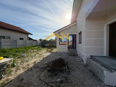 Casă 3 camere Bucovat (Remetea Mare) - poza 13
