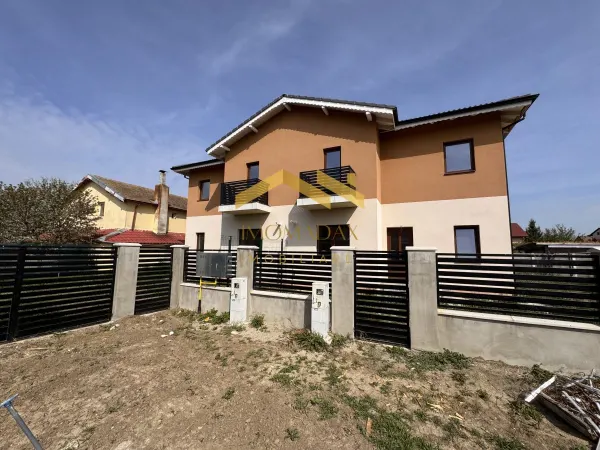Casă 4 camere Utvin - poza 1