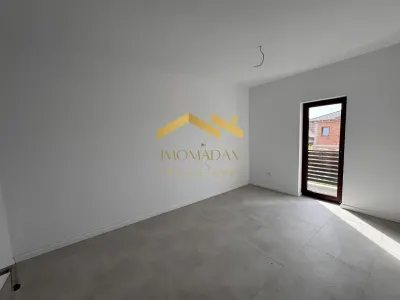 Casă 4 camere Utvin - poza 2