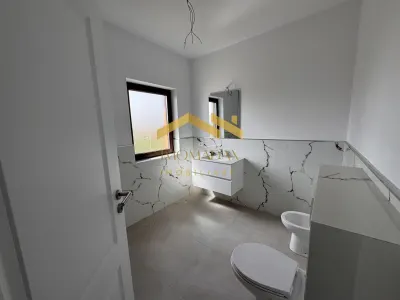 Casă 4 camere Utvin - poza 8