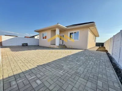 Casă 4 camere Moșnița Nouă - poza 3