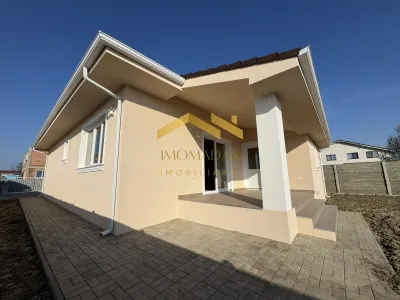Casă 4 camere Moșnița Nouă - poza 5