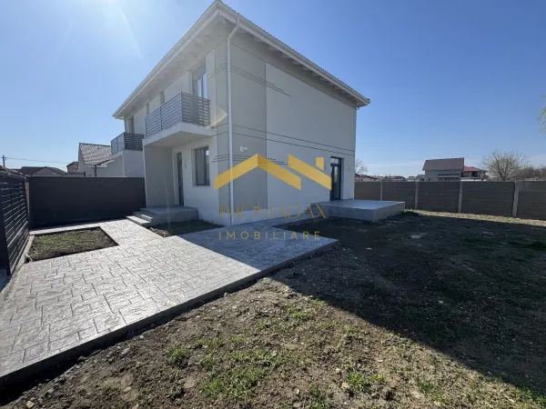 Casă 4 camere Utvin - poza 2