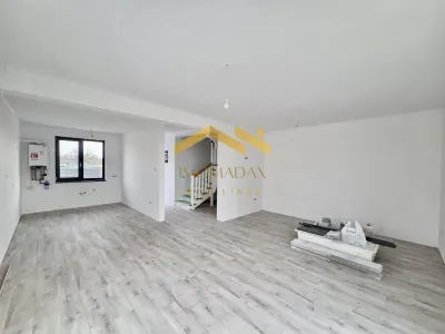 Casă 4 camere Utvin - poza 12