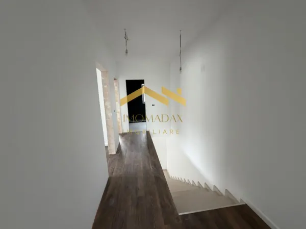 Casă 4 camere Bucovat (Remetea Mare) - poza 9