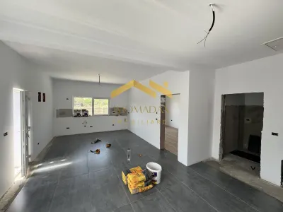 Casă 3 camere Sânmihaiu Român - poza 3