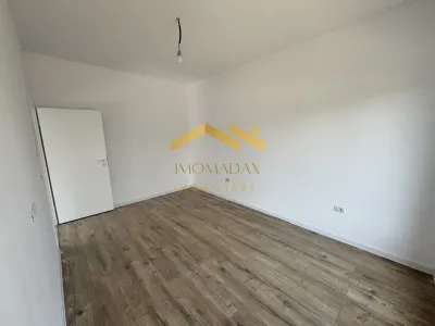 Casă 3 camere Sânmihaiu Român - poza 6
