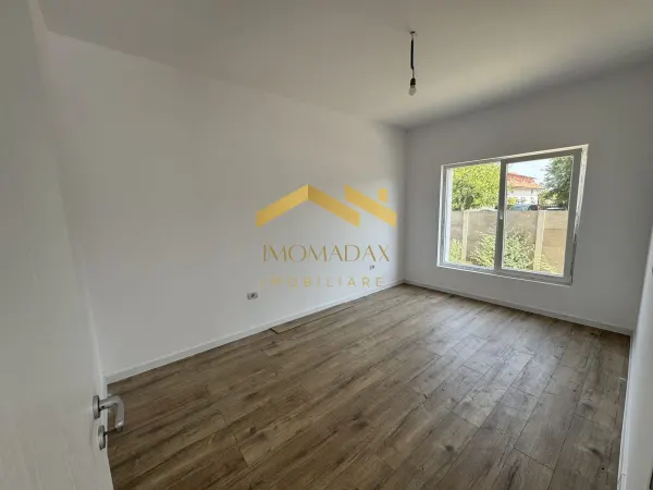 Casă 3 camere Sânmihaiu Român - poza 8