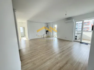 Aradului-3 camere-Terasa - Timisoara