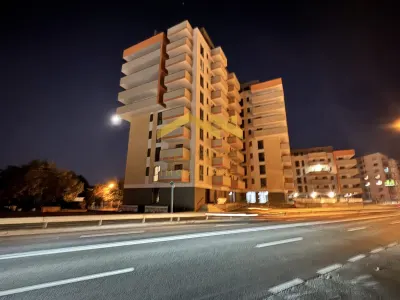 Apartament - 3 camere - 2 bai - torontalului - Timisoara