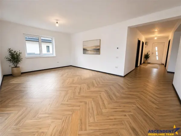 Casă 4 camere Tărlungeni - poza 2