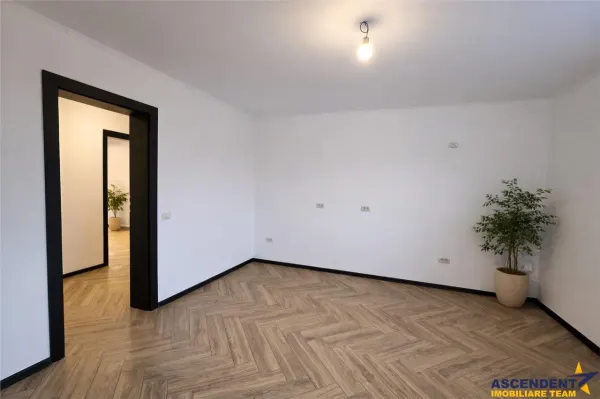 Casă 4 camere Tărlungeni - poza 13