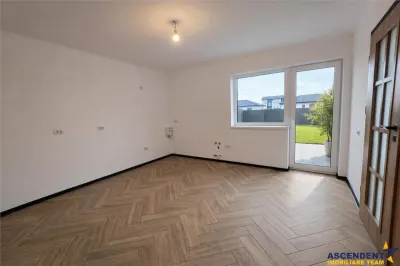 Casă 4 camere Tărlungeni - poza 9