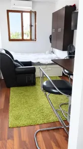 COMPLEX STUDENTESC - 1 CAMERA - ETAJ 3 - MOBILAT SI UTILAT - CLIMA - Timisoara
