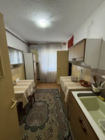 Apartament 3 camere Găești - poza 6