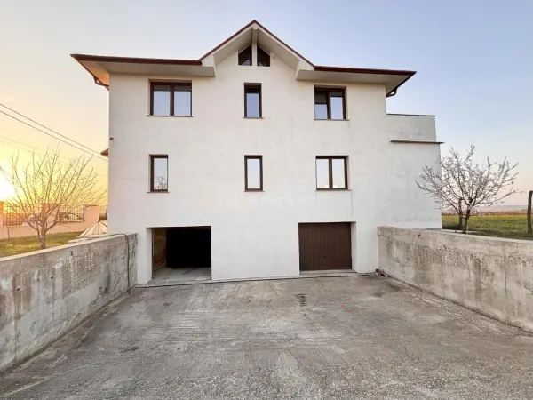 Casă 6 camere Cordau - poza 2
