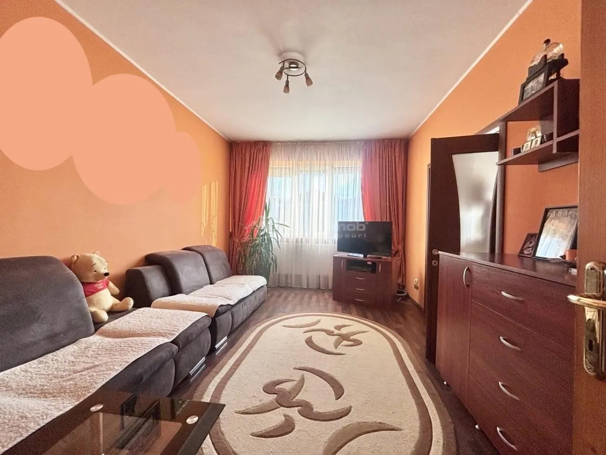 Apartament 4 camere Oradea - poza 1
