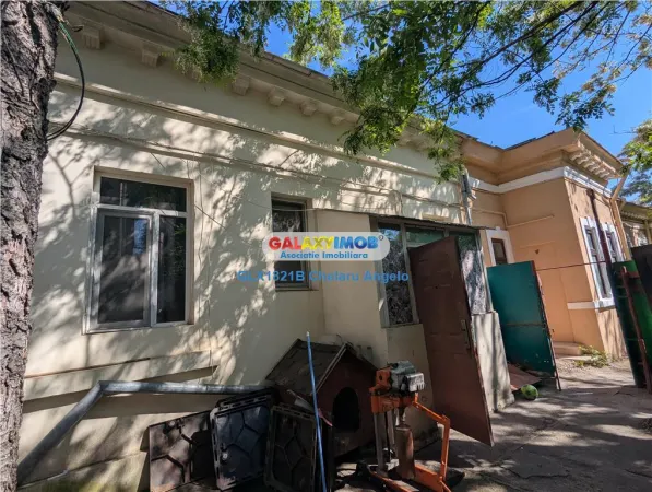 Casă 4 camere București - poza 1
