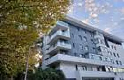 Apartament premium 3 cam - 85 mp + terasa 17 mp | 2 bai | Mobilat si utilat - Pitesti
