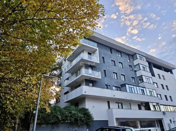 Apartament 3 camere Pitești - poza 2