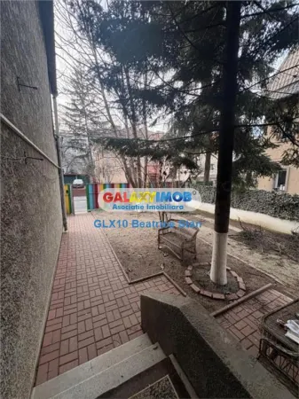 Casă 5 camere București - poza 3