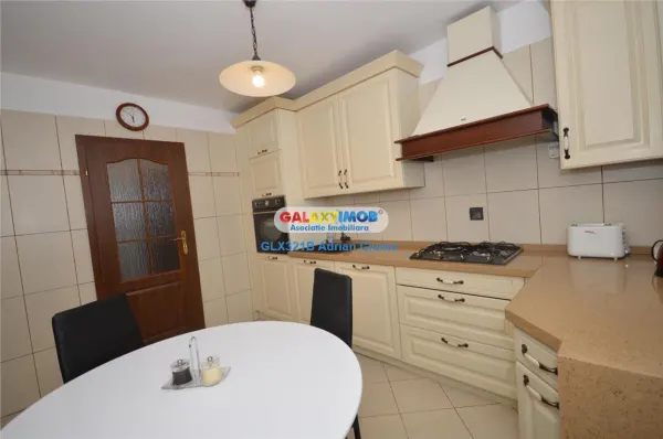 Apartament 4 camere București - poza 1