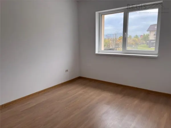 Apartament 3 camere Sânpetru - poza 14