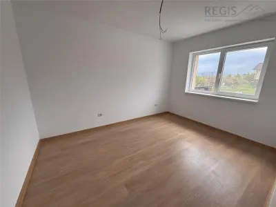 Apartament 3 camere Sânpetru - poza 4