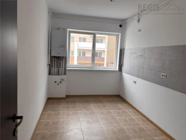 Apartament 3 camere Sânpetru - poza 5