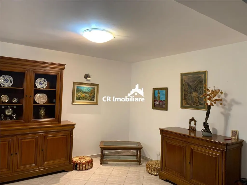 Casă 6 camere București - poza 1