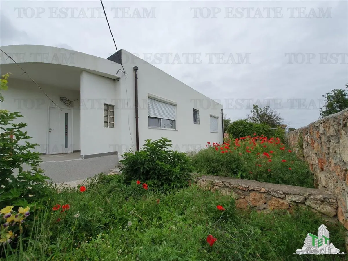 Casă 3 camere Casicea - poza 1