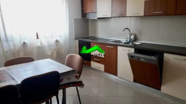 Casă 5 camere Sibiu - poza 1