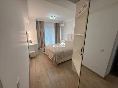 Apartament 4 camere București - poza 2