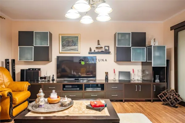 Casă 4 camere Săcele - poza 13