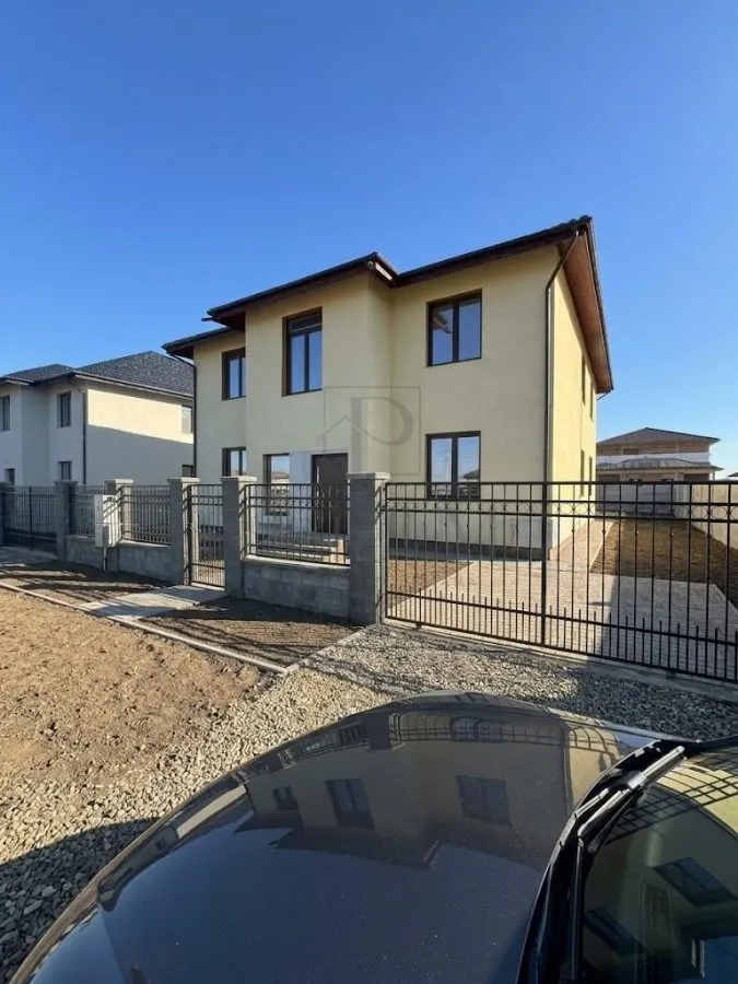 Casă 6 camere Moșnița Nouă - poza 1