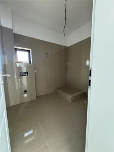 Casă 6 camere Moșnița Nouă - poza 12