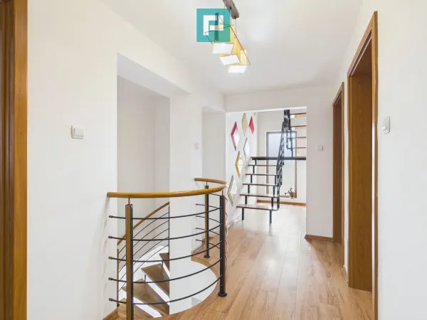 Casă 5 camere Moșnița Nouă - poza 15