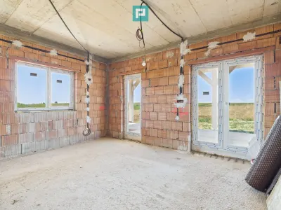 Casă 3 camere Pischia - poza 38