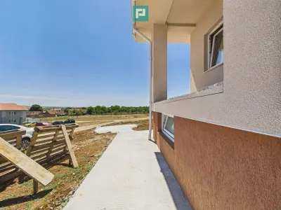 Casă 3 camere Pischia - poza 7
