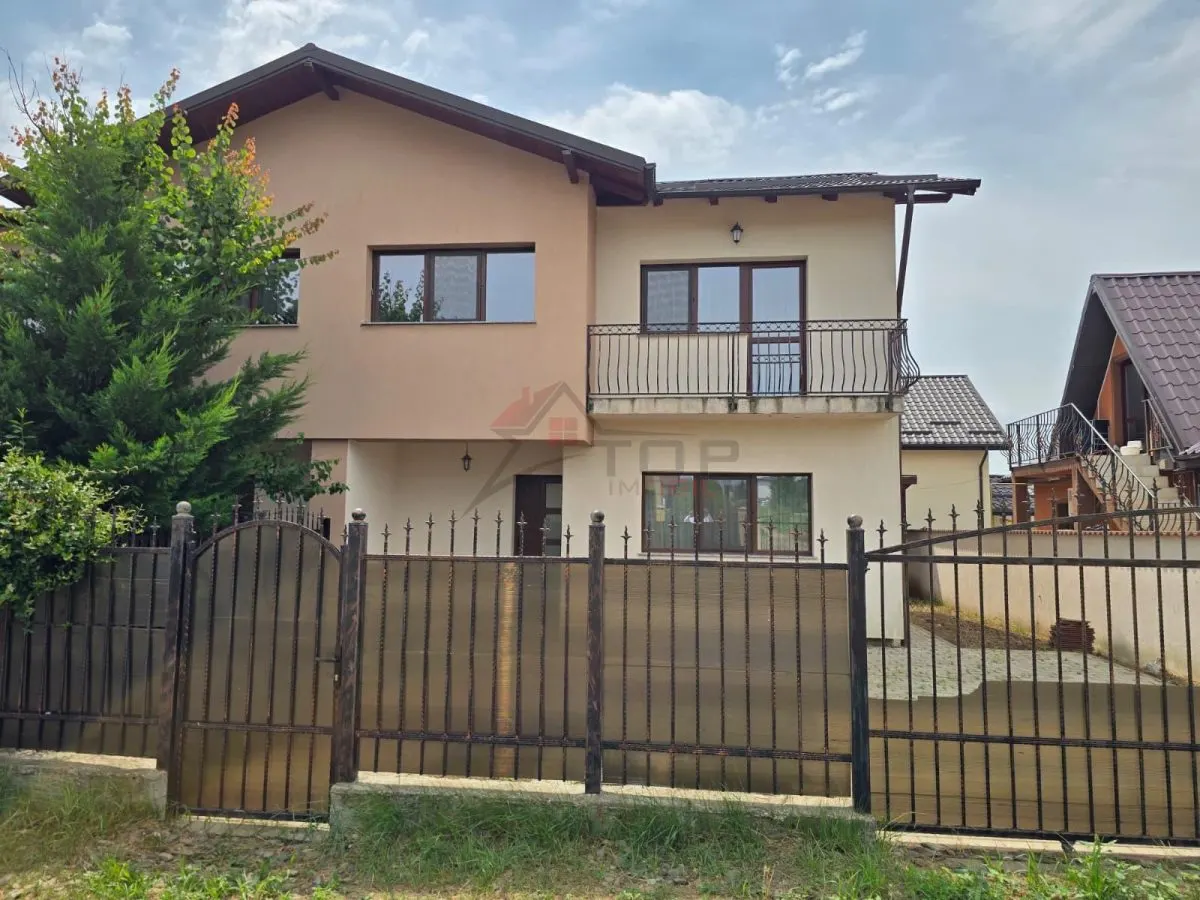 Casă 4 camere Iași - poza 1