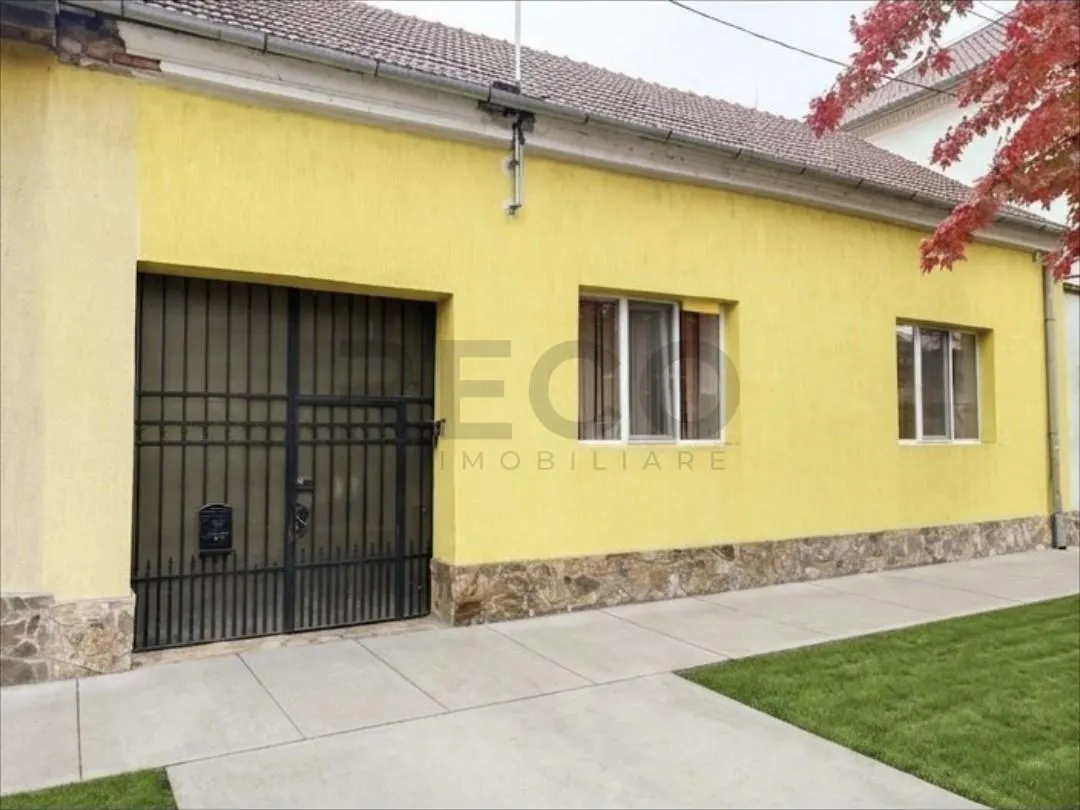Casă 9 camere Tinca - poza 1