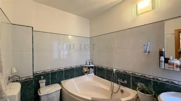 Casă 7 camere București - poza 11