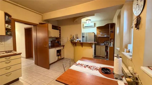 Casă 7 camere București - poza 5