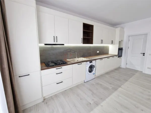 Apartament 3 camere Ipotești - poza 1